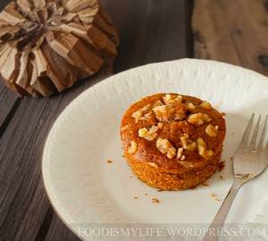 Honey Walnut Cake