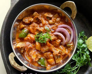 Paneer mushroom masala