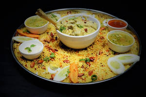 Mutton Zeeshan Special Spicy Gravy Mandi
