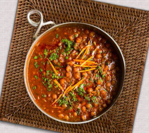 Chole Per Plate