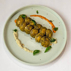 Millet Moringa Podi Idli (15 Pcs)