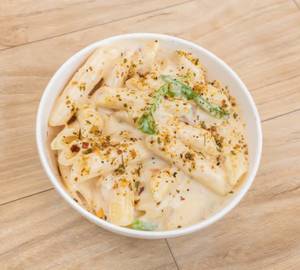 White Sause Penne Pasta (Serves 1)