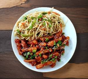 Honey Chilli Potato & Veg Noodles