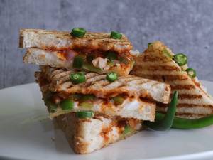 Smokie Chilli Sandwich