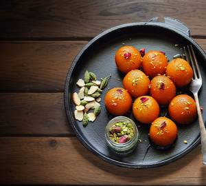 Gulab jamun (one peice)