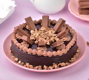 Kitkat cake