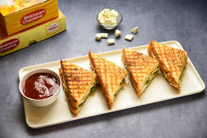 Panner Masala Grilled Sandwich With Cheese