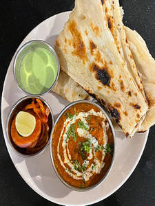 Murgh Tikka Lababdar Butter Naan Combo