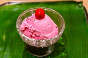 Strawberry Icr Creams