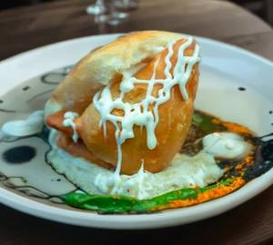 Cheese samosa pav