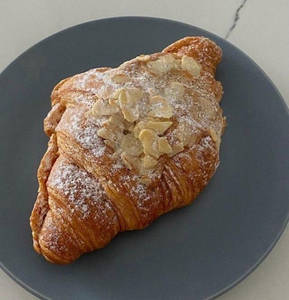 Almond Croissant