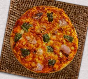 Onion N'  Capsicum Pizza