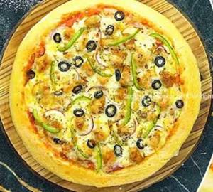 Chicken tandori pizza