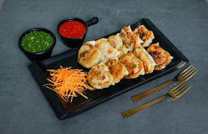 Chicken Crispy Fried Momos {10pcs}