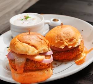 Paneer burger