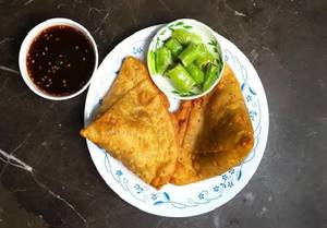 Samosa 2 Nos