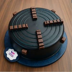 Kitkat Cake [1 Pound]