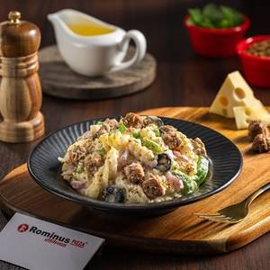 White Sauce Non Veg Pasta