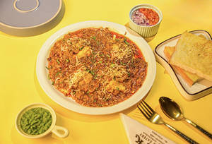 Mahi Roll Gravy (4 Eggs) (550 Gm)