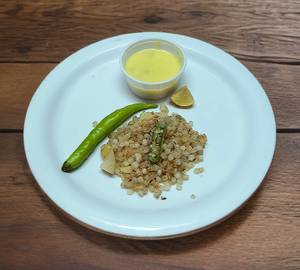 Sabudana Khichdi With Shrikhand [100 Grams]