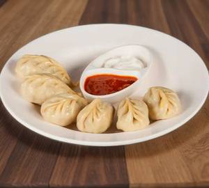 Pizza steamed momos
