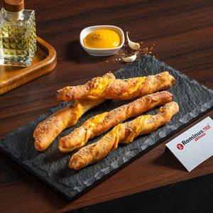 Cheesy Garlic Twisty