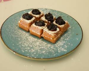 Blueberry Waffle Pops