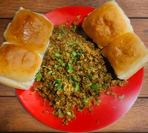 Anda bhurji 2 eggs (4) pav