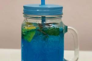 Blue Lagoon Mojito