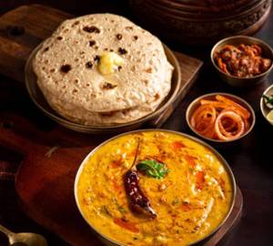 Dal Tadka +5Tawa Roti Butter