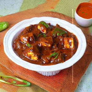 Paneer chilly[gravy & dry]