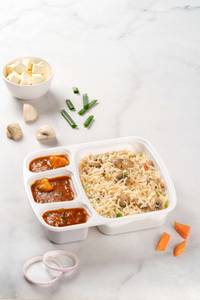 Mus Fried Rice -Manchurian Gravy Combo