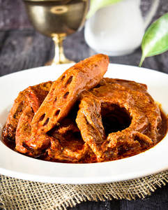 Gaada With Seasonal Vegetables