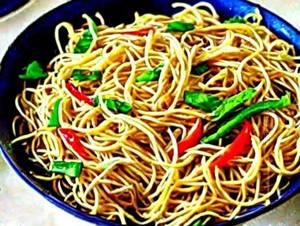 Chilli Garlic Noodle Egg
