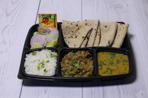 Bharit Bhakri Thali