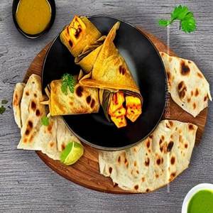 Amritsari paneer roll