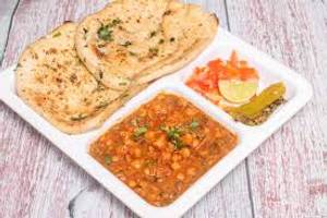Chole Kulcha