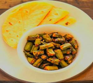 2 chapati with jeera aloo