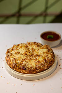 Tandoori Paneer Pizza