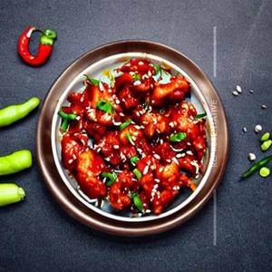 Chilli Chicken(8 pcs Boneless)