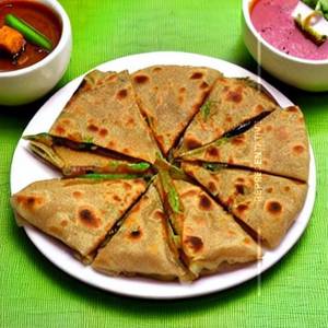Special Prashant Roll Lachha Paratha