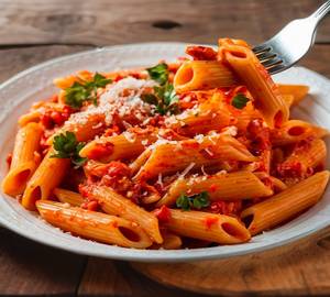 Red sauce pasta