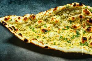 Garlic naan