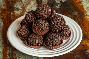 Choco Chip Laddoo