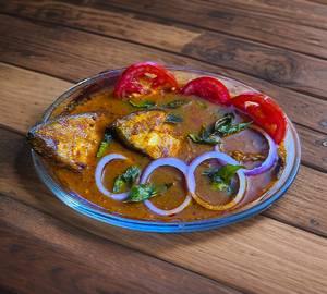 Fish curry and paratha