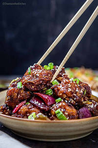 Veg Chilly (8 Pcs)