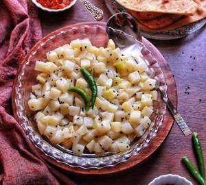 Bengali Style Sada Aloo Sabji (300 Ml)