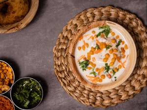 Curd Vada (2 Pcs)