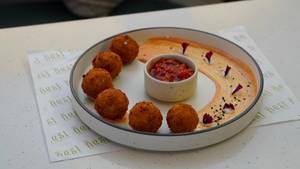 Jalapeno Cheese Poppers