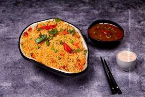 Non Veg Schezwan Fried Rice